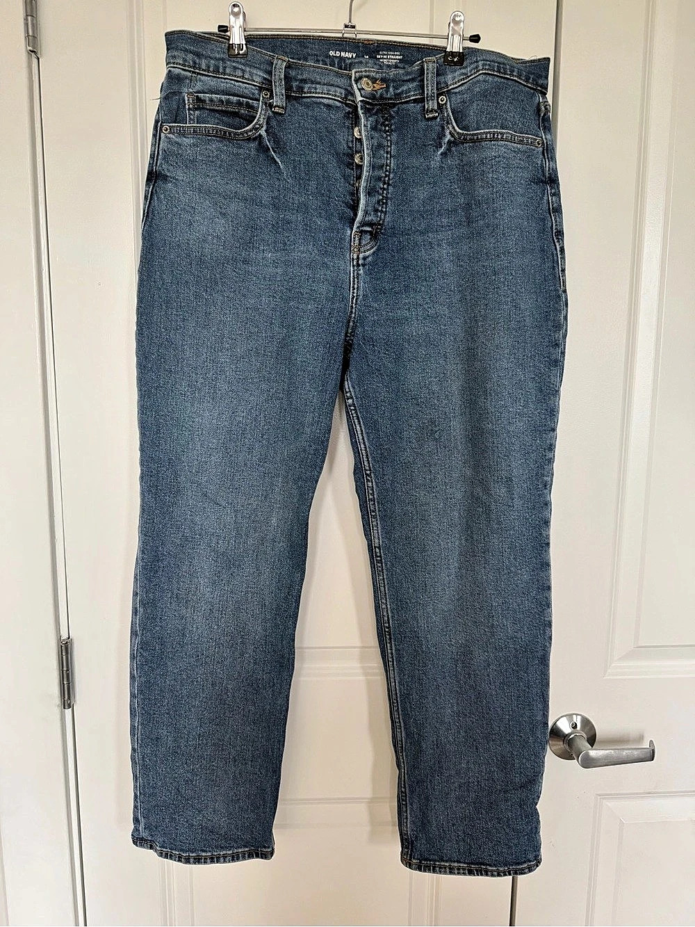 Old Navy Extra High-Waisted Button-Fly Sky-Hi Straight Jeans Sky-Hi Straight